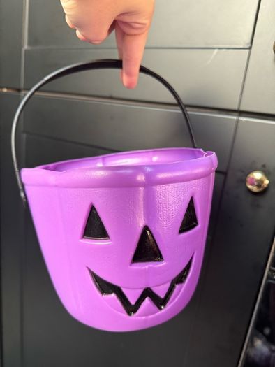 Trick or Treat Pot