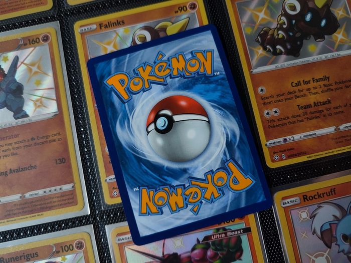 Jirachi ! Amazing Rare ! from Vivid Voltage Set ! 2020 ! Pokemon Card !