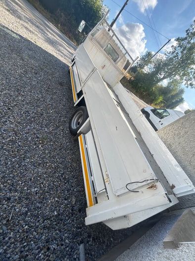 Flatbed