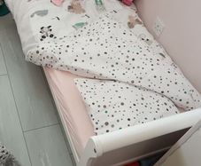 Cot/cotbed and extras