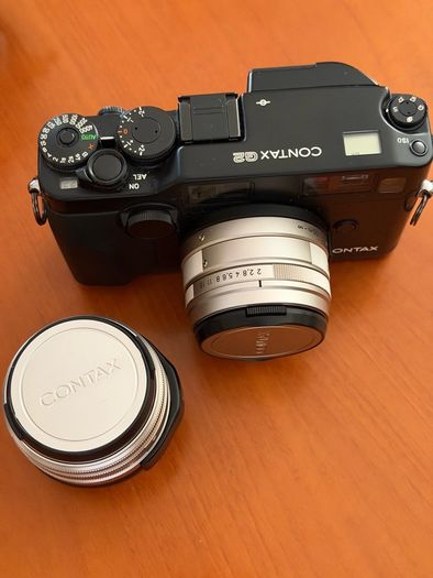 Contax G2