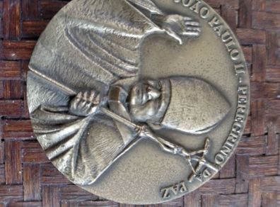 Commemorative Medal John Paul II 2000