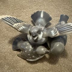 Sparrows antique