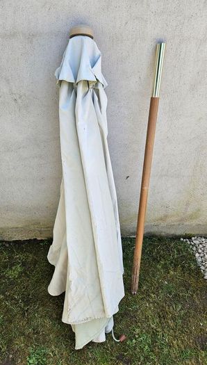 Blooma Light Green Parasol