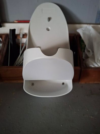Iron holder