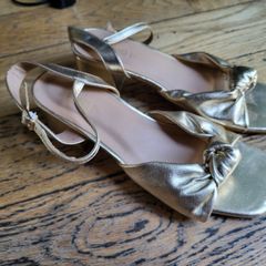 Gold color high heels sandals 40,5 size