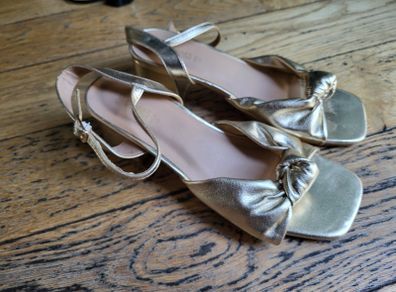 Gold color high heels sandals 40,5 size