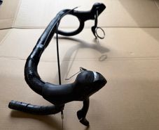 Sora 9 speed shifters and 42cm handlebar