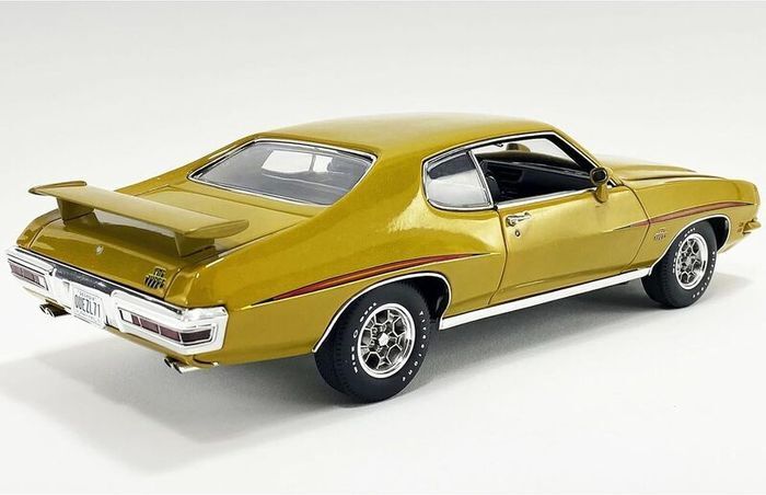 Pontiac - Gto Judge Coupe 1971 - Acme - New In Box - 1/18