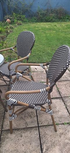 Outdoor Dining Table