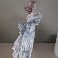 lladro