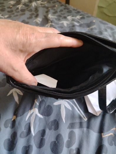 beautiful designer ashwood genuine leather black bag