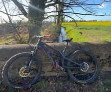 Canyon spectral mountain bike