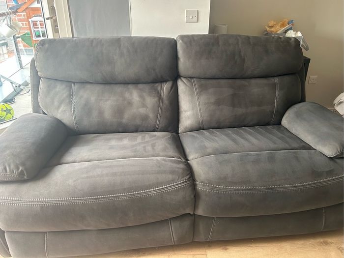 3 Seater USB Power Recliner