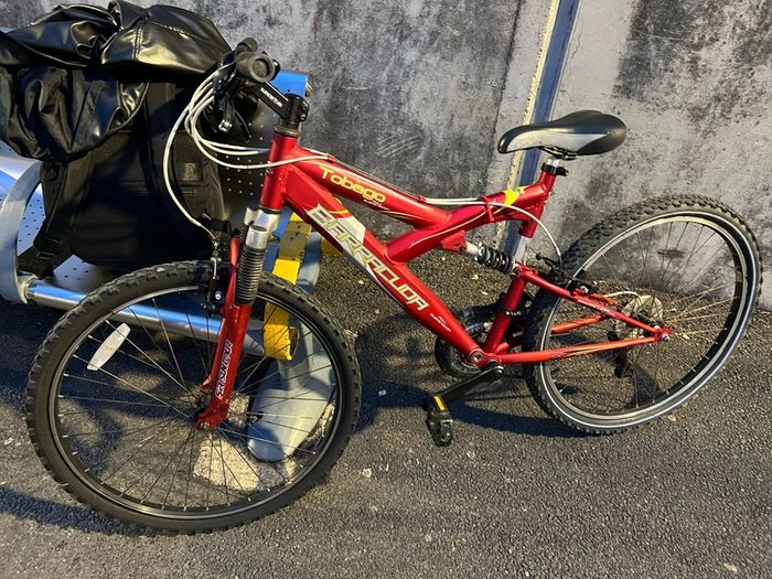 Barracuda full suspention bicycle
