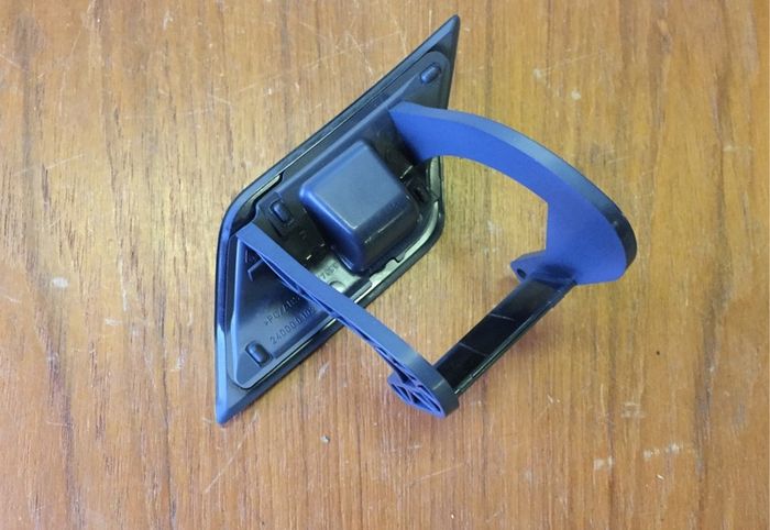 Headlamp Washer Flaps (Mercedes C Class W204)