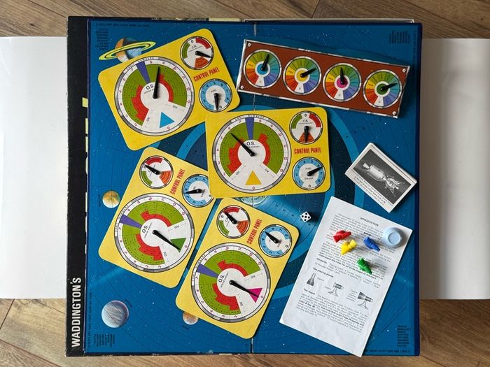 Vintage Waddingtons Blast-Off 1969 Complete
