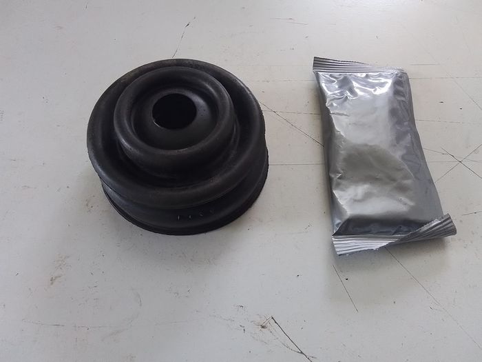 Fiat Panda Driveshaft Rubber.