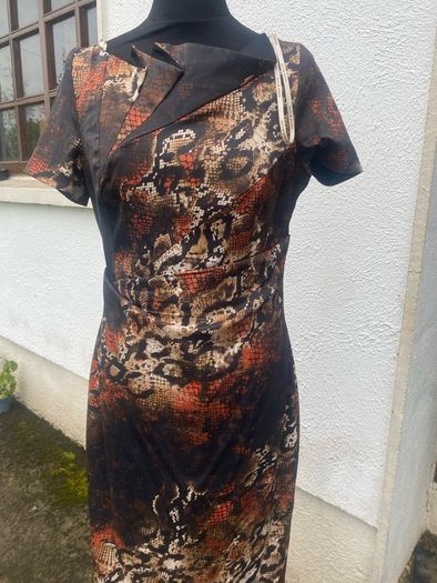 Karen Millen dress size 14 more size 12