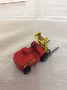 Matchbox Superfast. No. 15. Lansing Bagnall, fork lift truck.