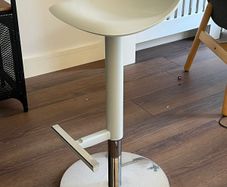 High stool (Grey)