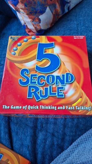 NEW 5 Second Rule Board Game