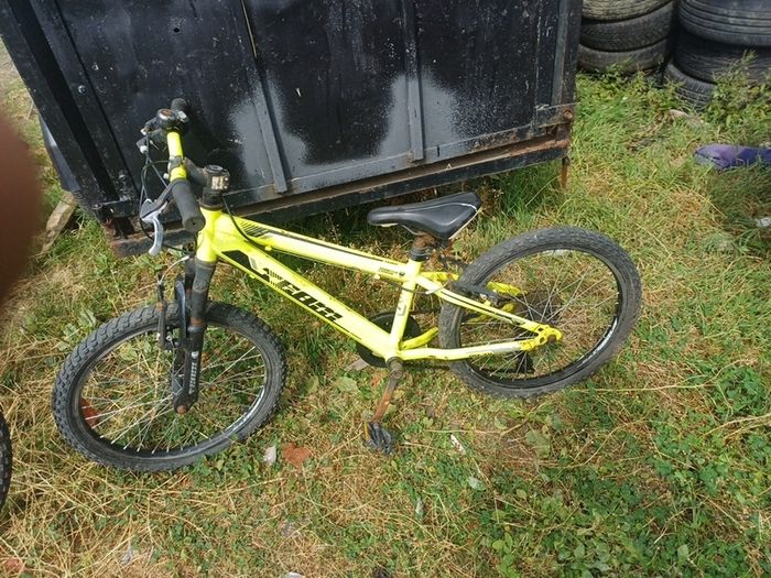 mountain bikes ladys/men's/teenagers