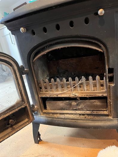 Tripp of Dublin Solid Fuel Stove