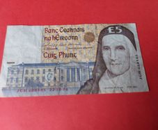 C Series Five Pound Note
