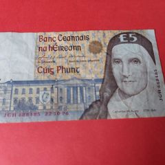 C Series Five Pound Note