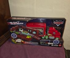 Brand New Disney Pixar Cars Glow Racers Mack Hauler