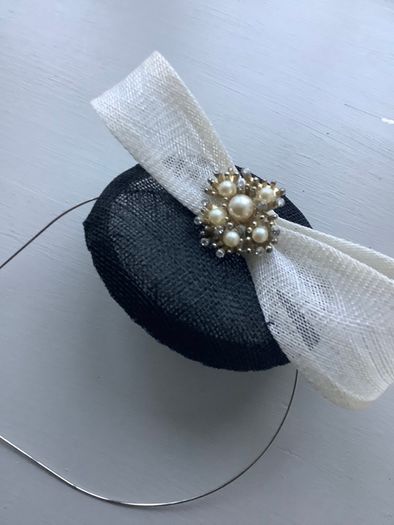 Vintage Style Fascinator