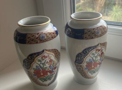 Vintage Japanese Porcelain Vase Set