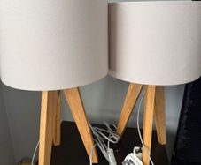 Tripod Night stand Lamps 50euros