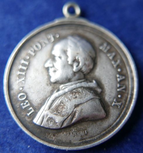 Antique 1888 Papal States Sterling Silver Medal. Pope Leo XIII. 50th Episcopal Preisthood. 11,1g