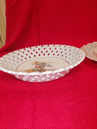 China Fruit Bowl / Serving Dish