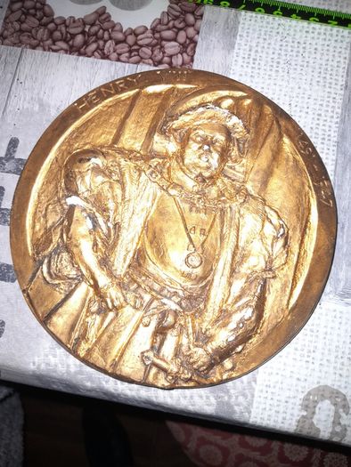 Old Collectible Plaque of Henry VIII 1491 to 1547, Postage Available or Collection on all my items