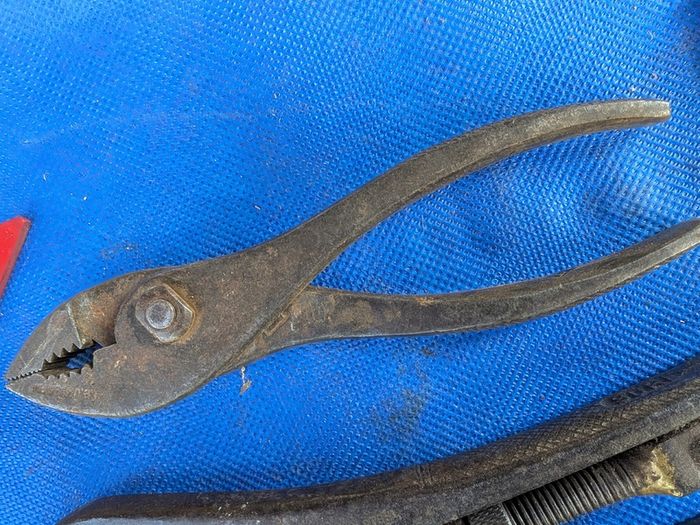 Vice Grips & Pliers