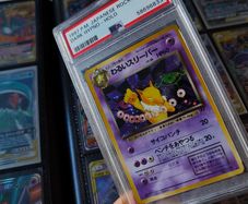 Dark Hypno ! Holo ! PSA 9 ! Mint ! from Rocket Gang Set ! 1997 ! Vintage Japanese Pokemon Card ! Graded !