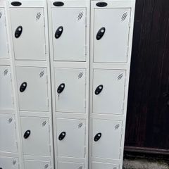 probe 4 door metal lockers