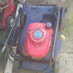 Selfdrive lawnmower for parts non runner