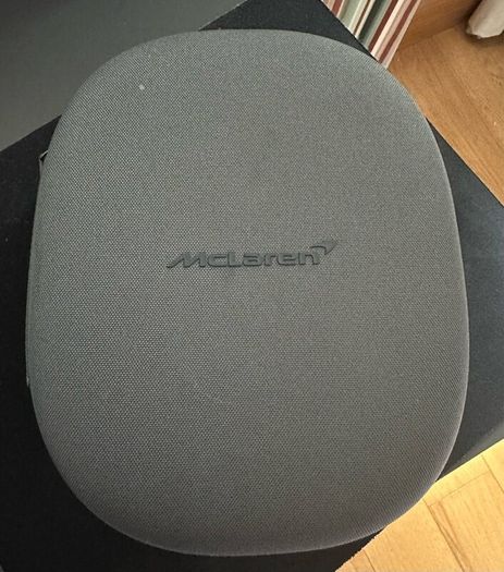 Bowers & Wilkins PX8 McLaren Edition