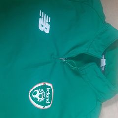 Quarter zip Ireland FAI soccer top Approx 8 to 12 years