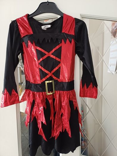 kids costumes