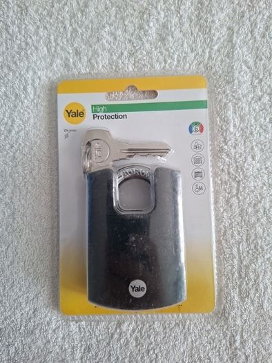 yale padlocks
