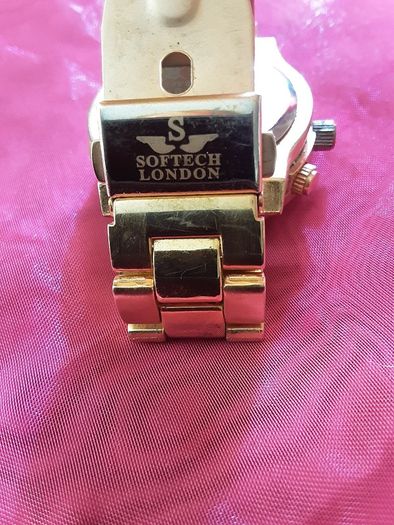 softech watch,
