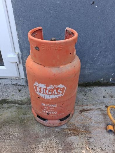 gas bottles (full)
