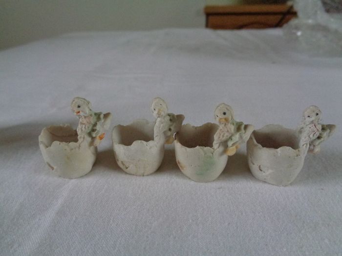 Vintage Easter Chicks Ornament