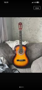 3/4 size guitar