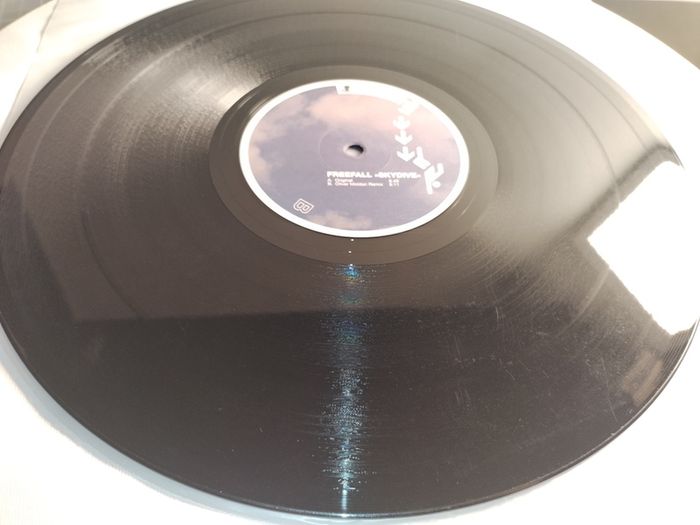 Available! - Freefall - Skydive - Kosmo Records - Trance Club Classic - Temple Theater!